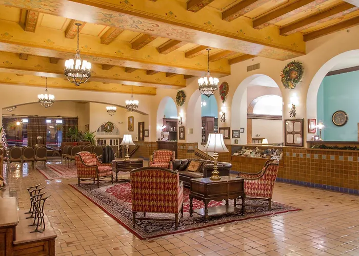 Hassayampa Inn